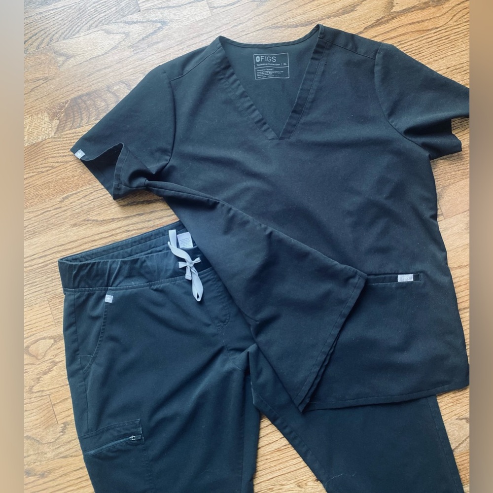 FIGS Scrub Set Black XL Top XLP Jogger Pants Medical Uniform - Picture 4 of 9